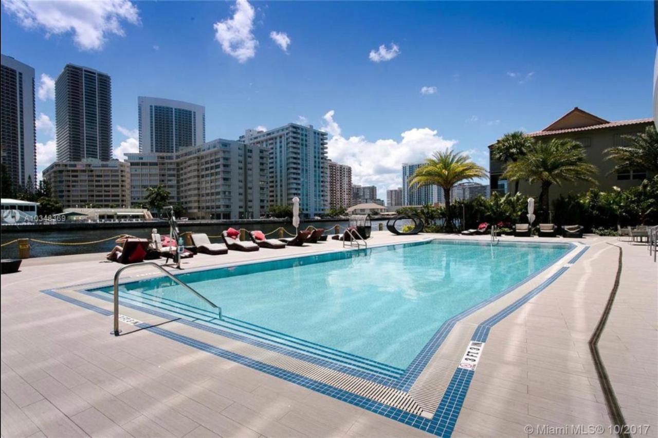 Amazing 1B-1B Apartment With Amazing View! 28A Hallandale Beach Exterior foto